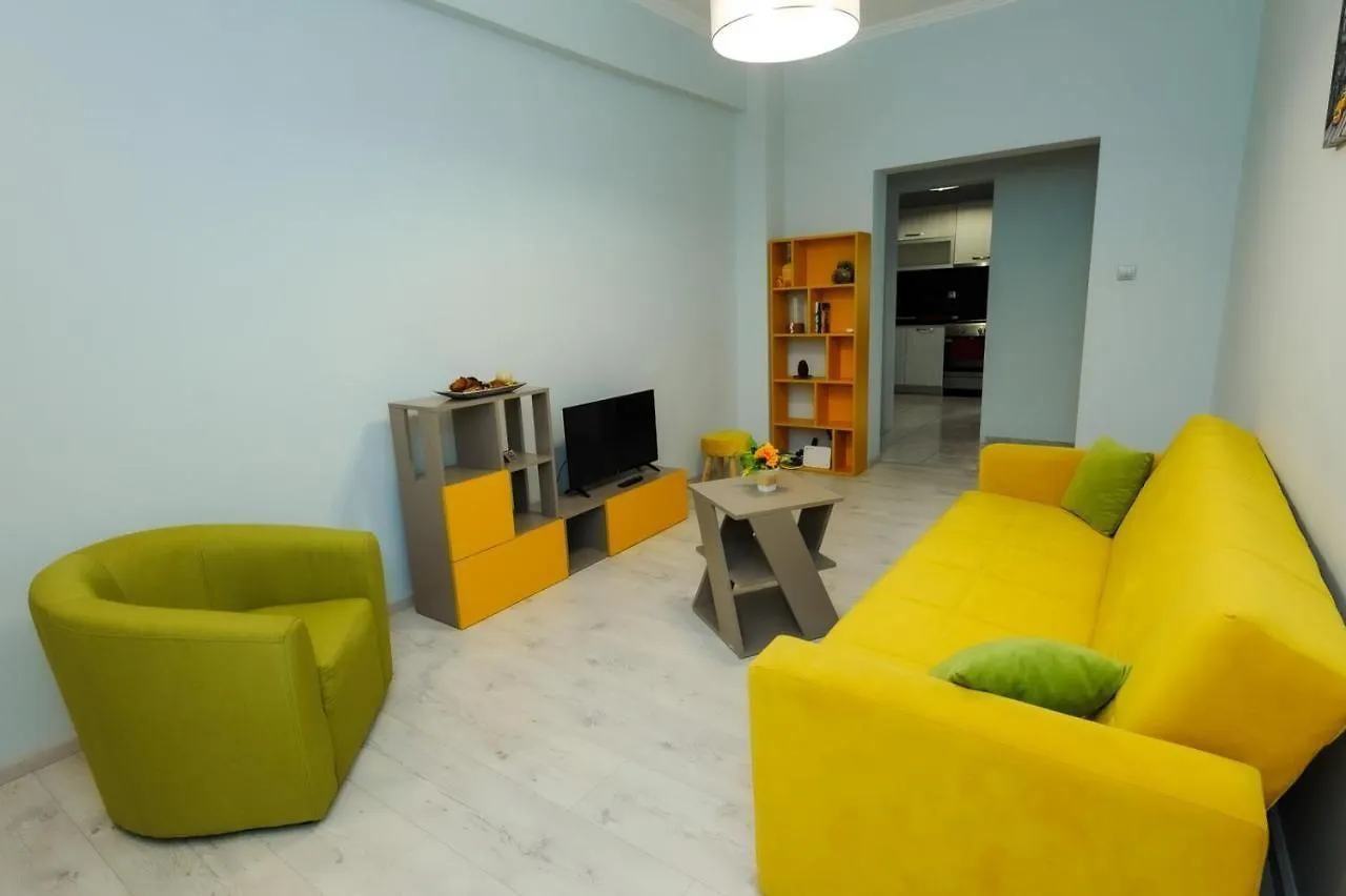 4 Colours Apartment Thessaloniki