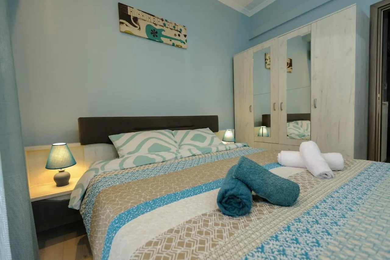 4 Colours Apartment Thessaloniki