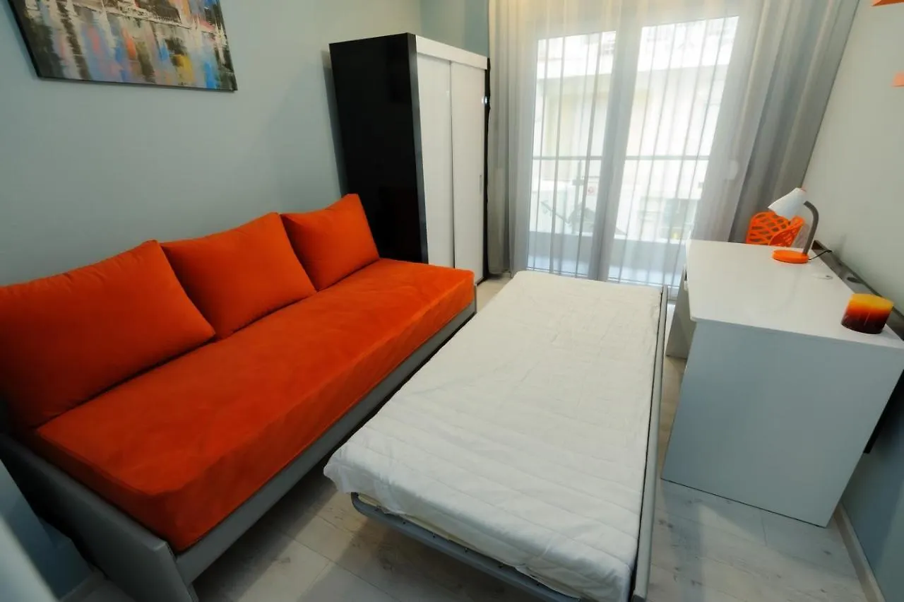4 Colours Apartment Thessaloniki Greece