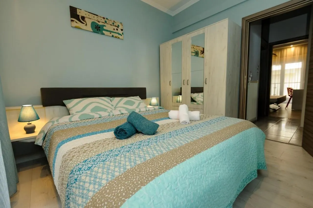 4 Colours Apartment Thessaloniki